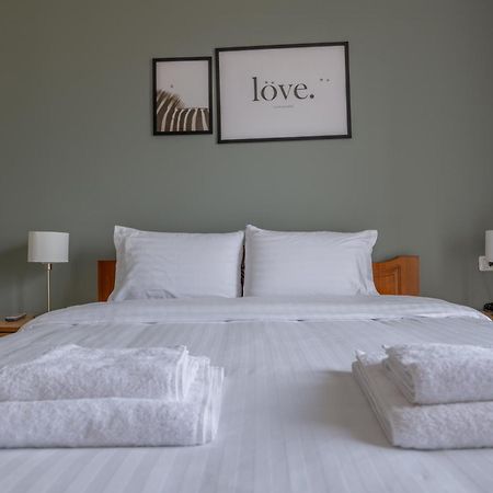 Philoxenia Apartments Saranda Ngoại thất bức ảnh
