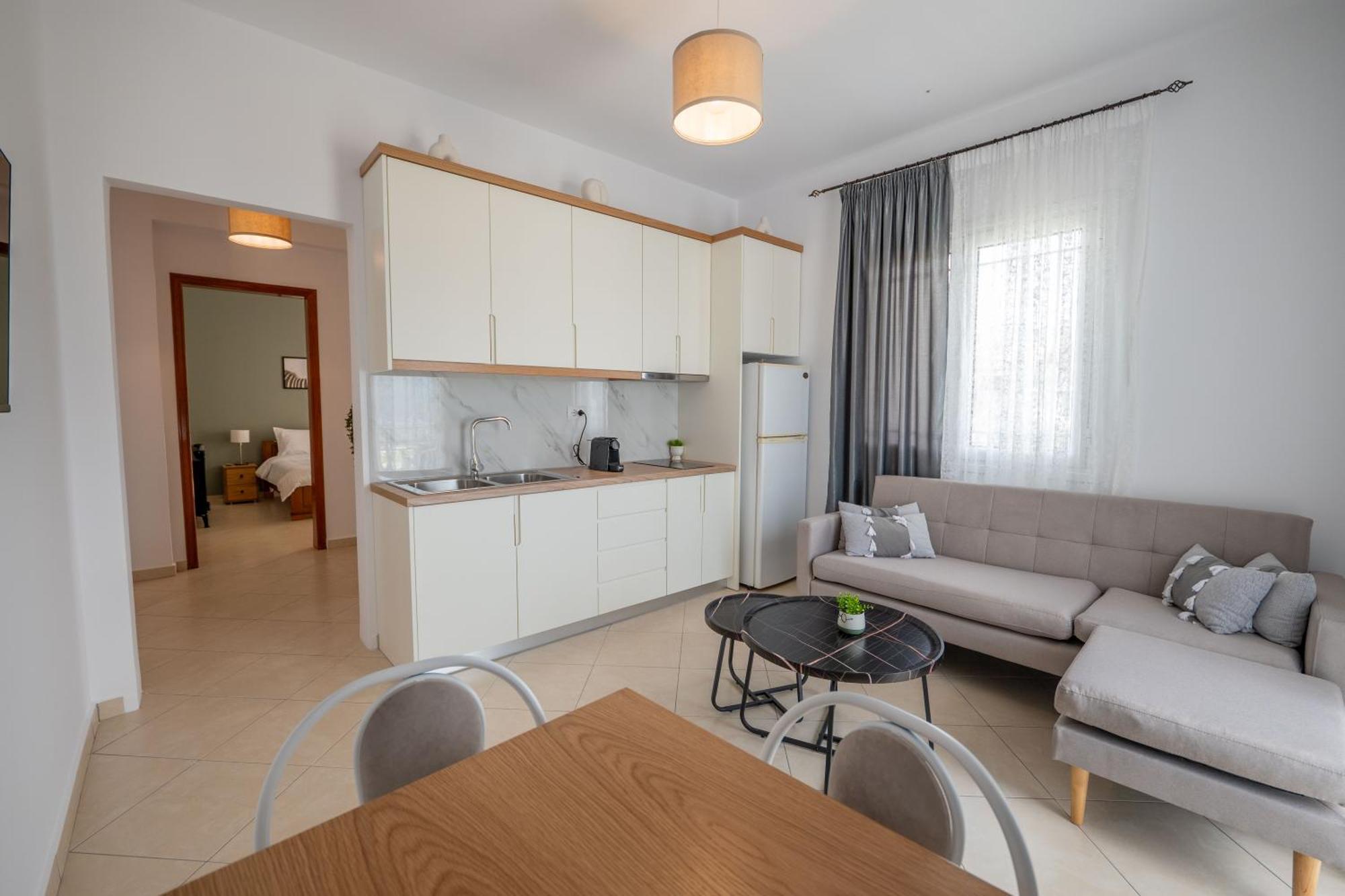 Philoxenia Apartments Saranda Ngoại thất bức ảnh