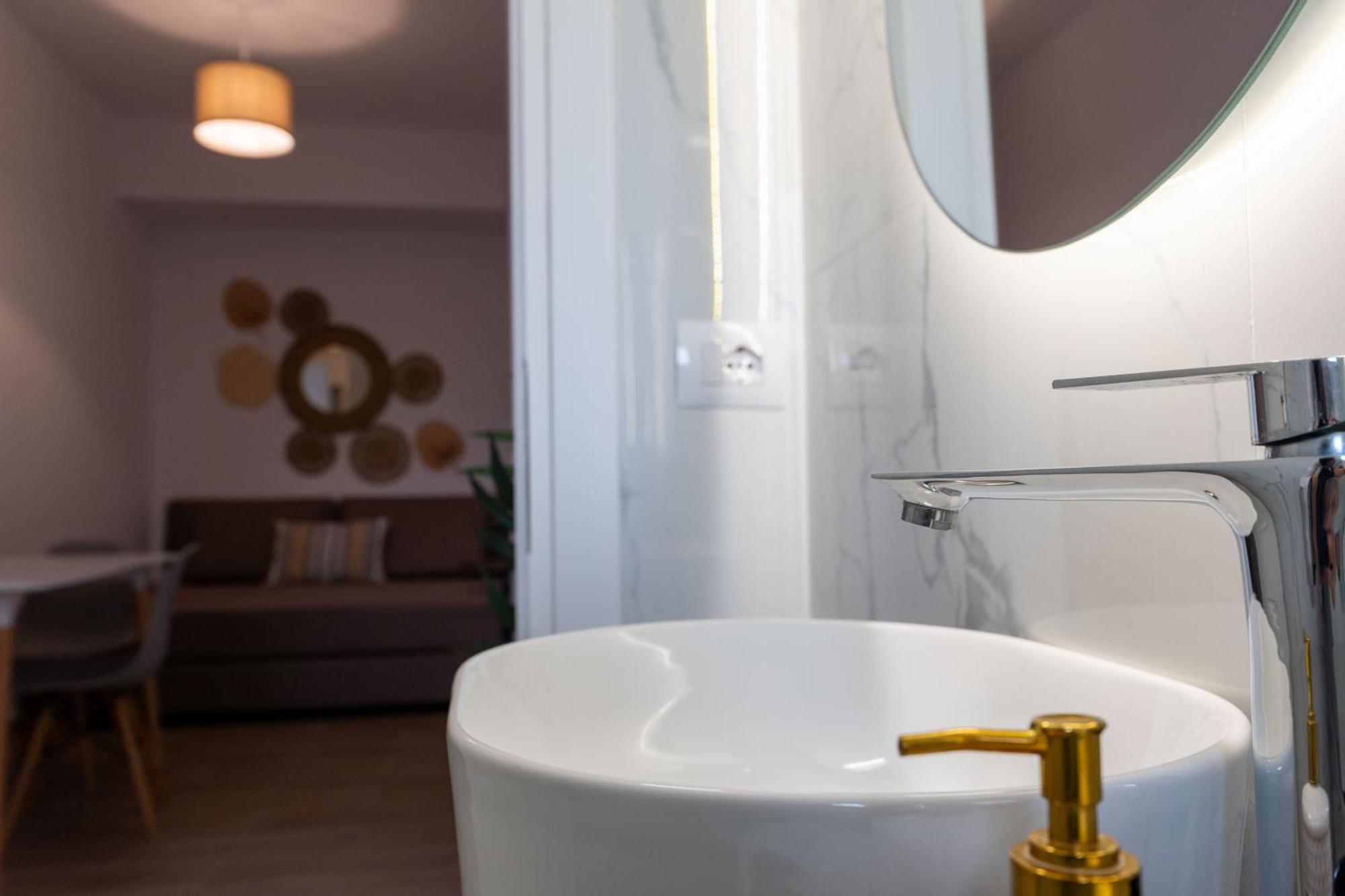 Philoxenia Apartments Saranda Ngoại thất bức ảnh